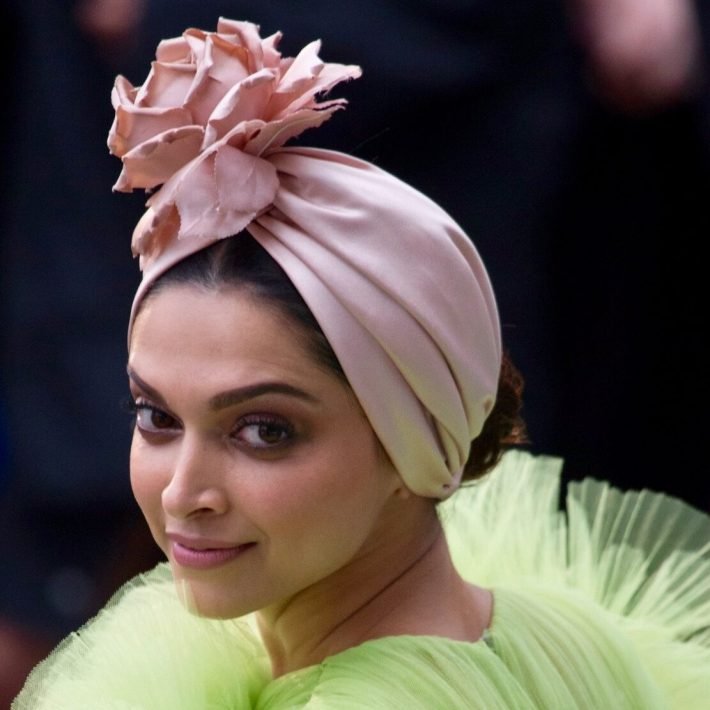 Deepika_Padukone_at_2019_Cannes_(cropped)