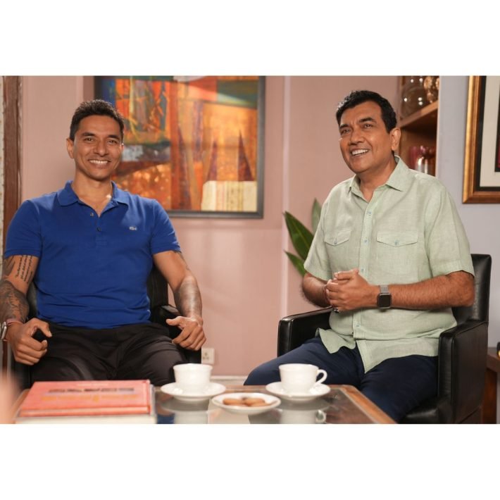 Farrah Naz Makeup - Post Set A