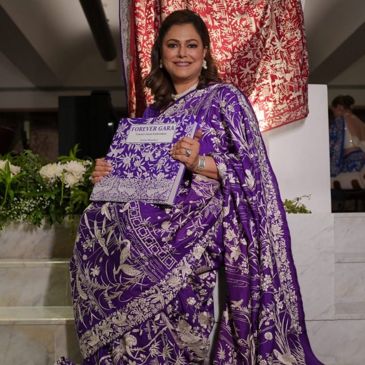 Vanita Bhandari with book Forever Gara