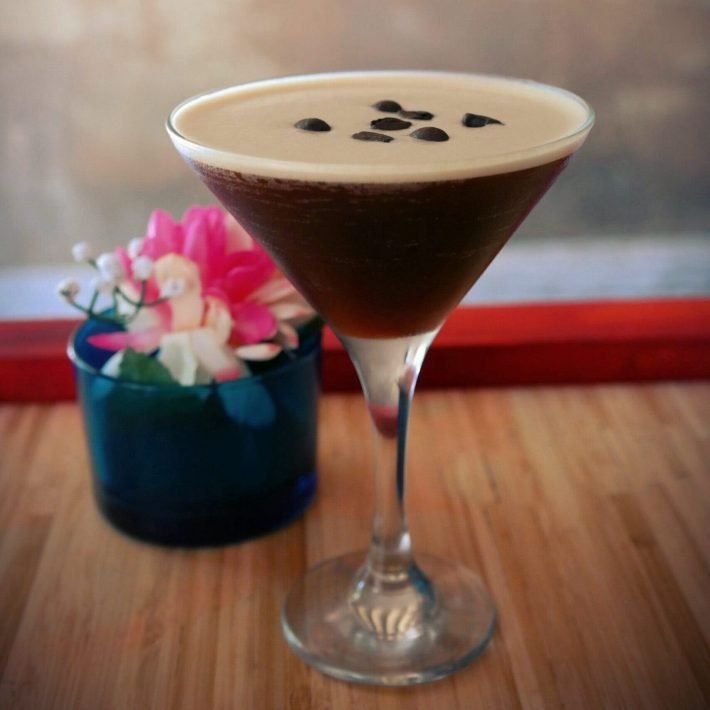 pexels-mark-von-arb-5140785